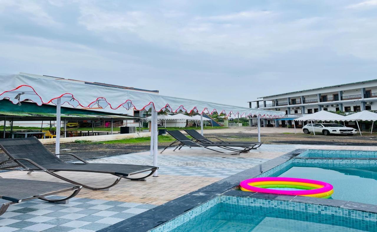 Vasant Vihar Resort Kevadia Dış mekan fotoğraf